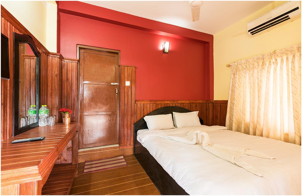 Hotel Nature Heritage Chitwan Εξωτερικό φωτογραφία